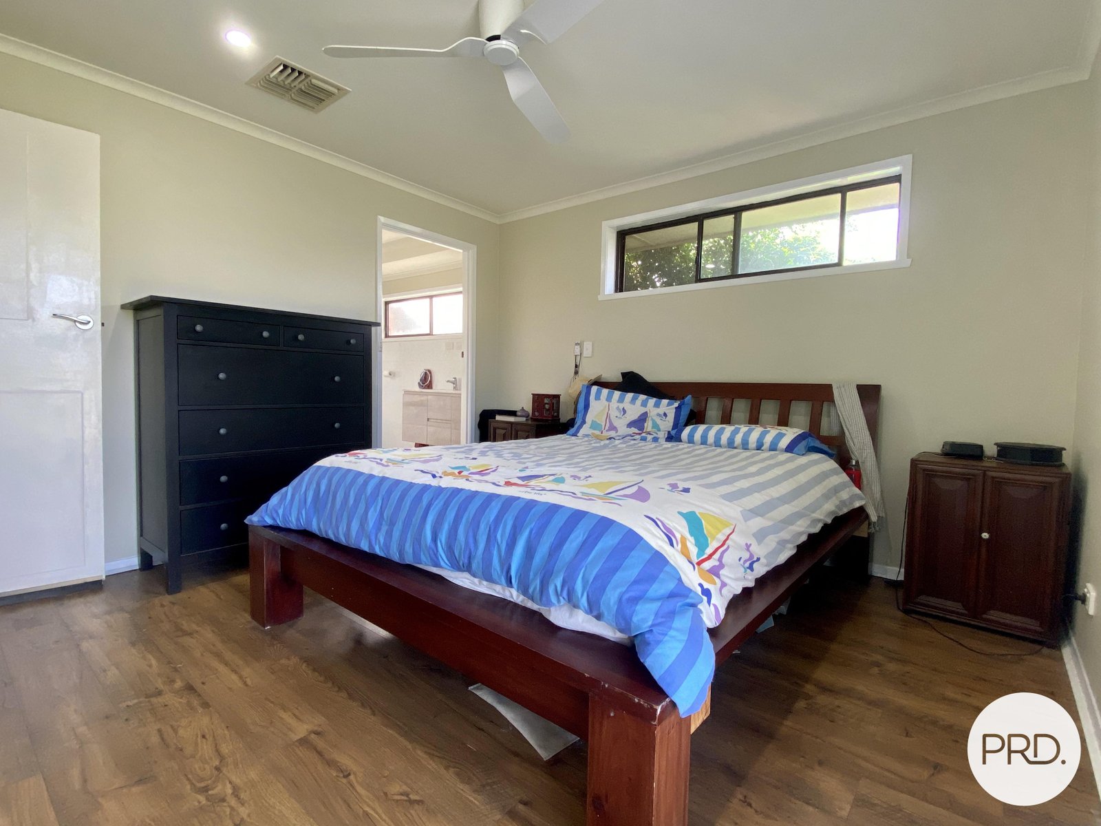 554 Regina Avenue NORTH ALBURY 8