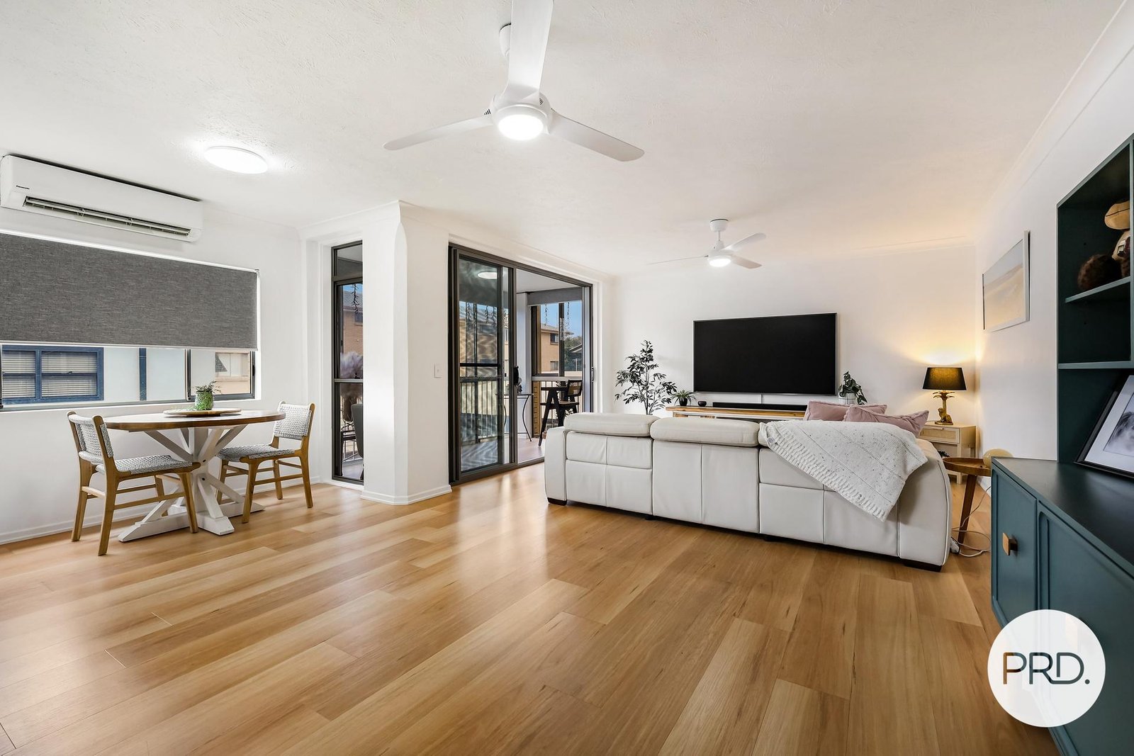 5/542 Marine Parade BIGGERA WATERS 2