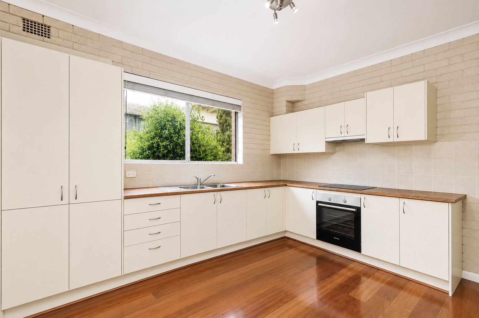 5/56 Boronia Street KENSINGTON 3