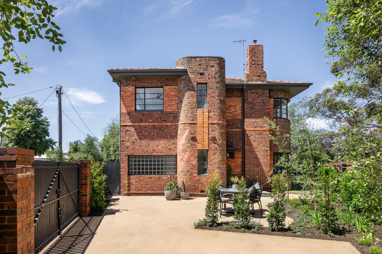 Real Estate and Property in 556 New Street, Brighton, VIC