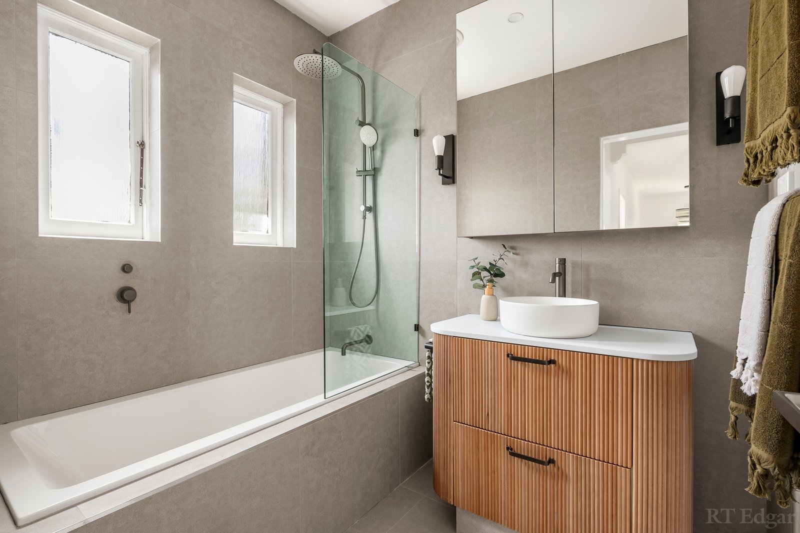 Real Estate and Property in 556 New Street, Brighton, VIC