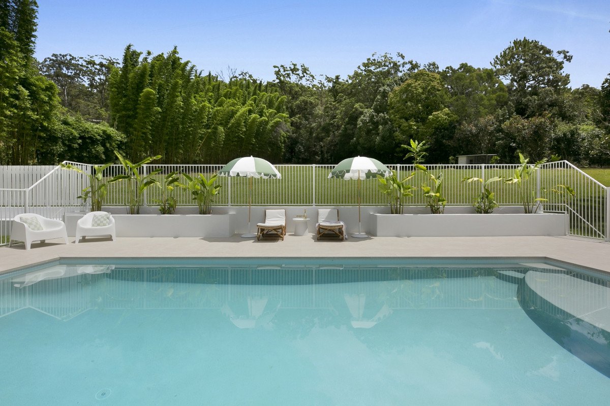 556 Tallebudgera Creek Road Tallebudgera Valley 3