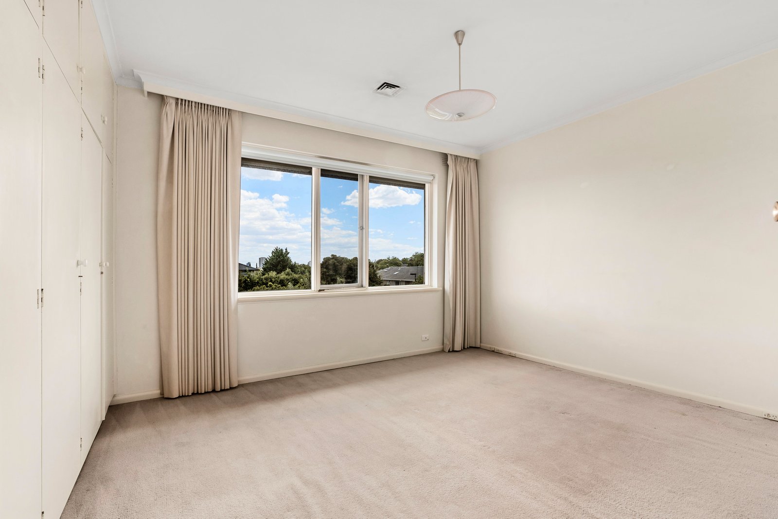 Real Estate and Property in 5/560 Inkerman Road, Caulfield North, VIC