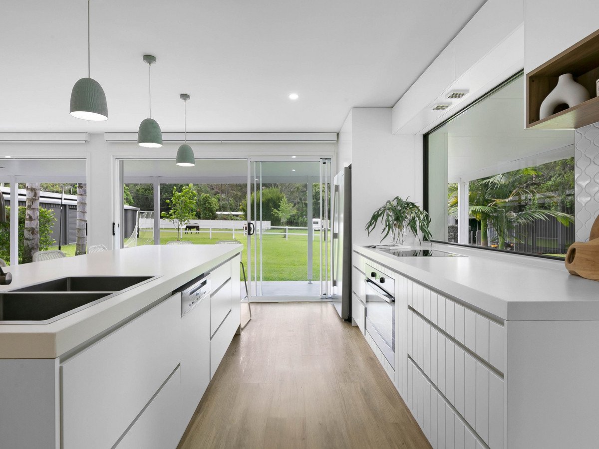 557 Tallebudgera Creek Road Tallebudgera Valley 4