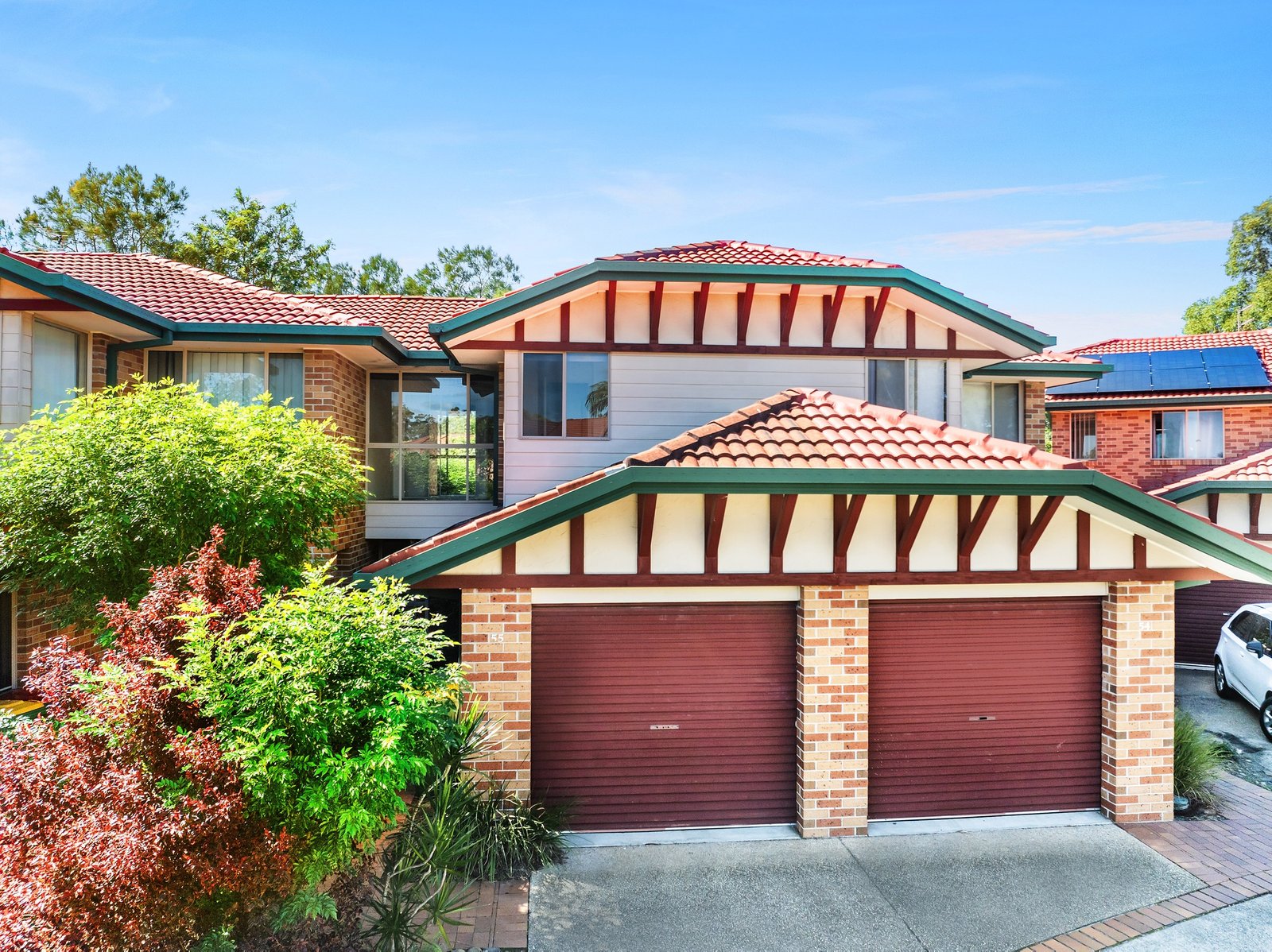 55/75 Brown Street LABRADOR 1