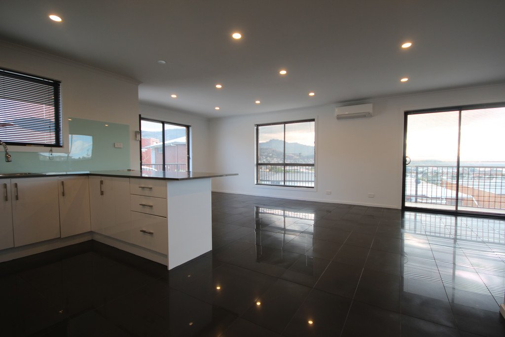 5/58-62 Sixth Avenue WEST MOONAH 2