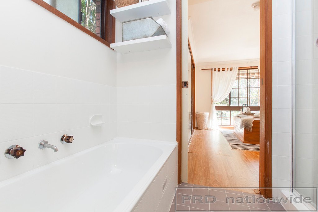 558 Duckenfield Road DUCKENFIELD 5