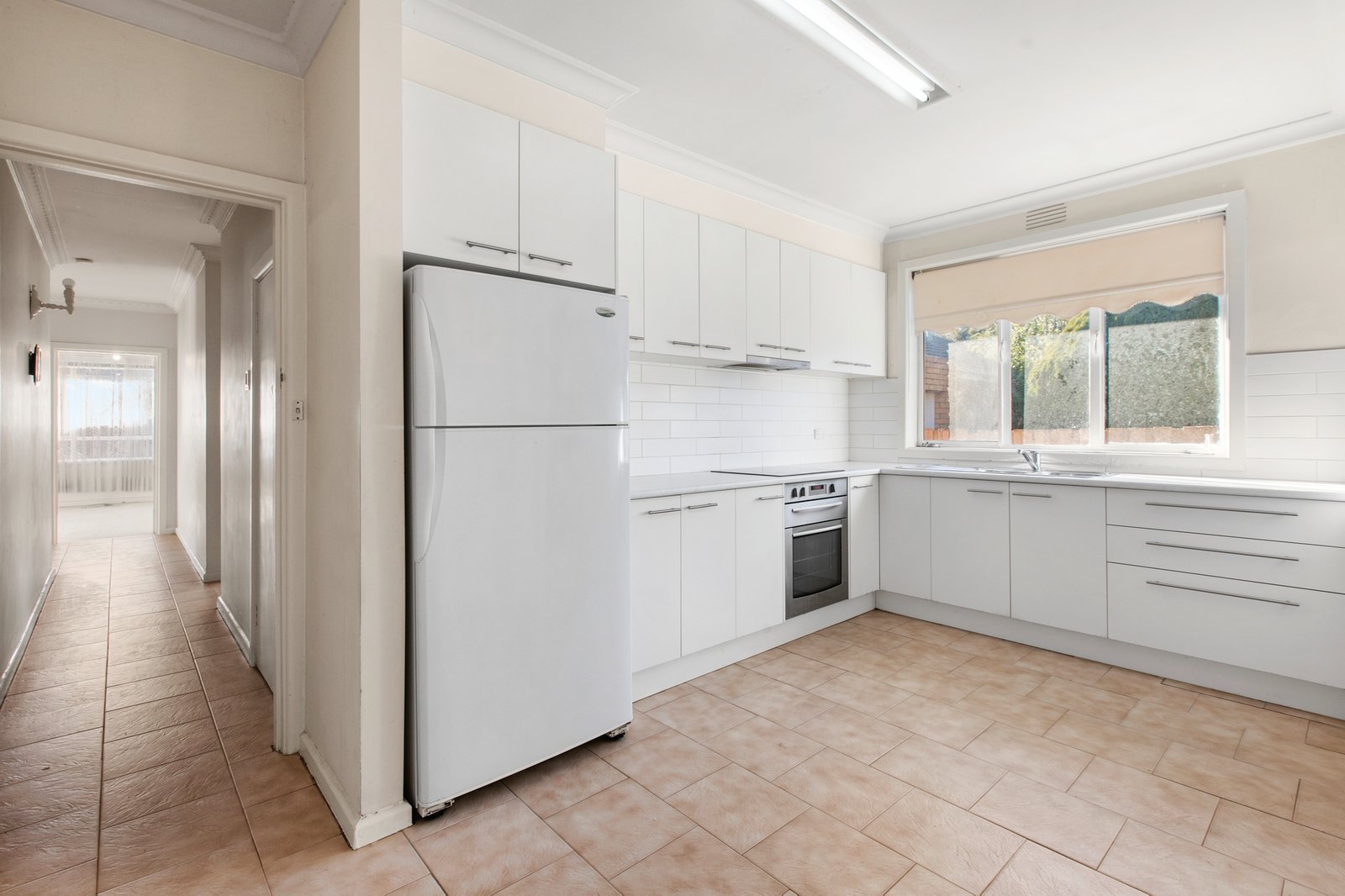Gallery: 559 South Road