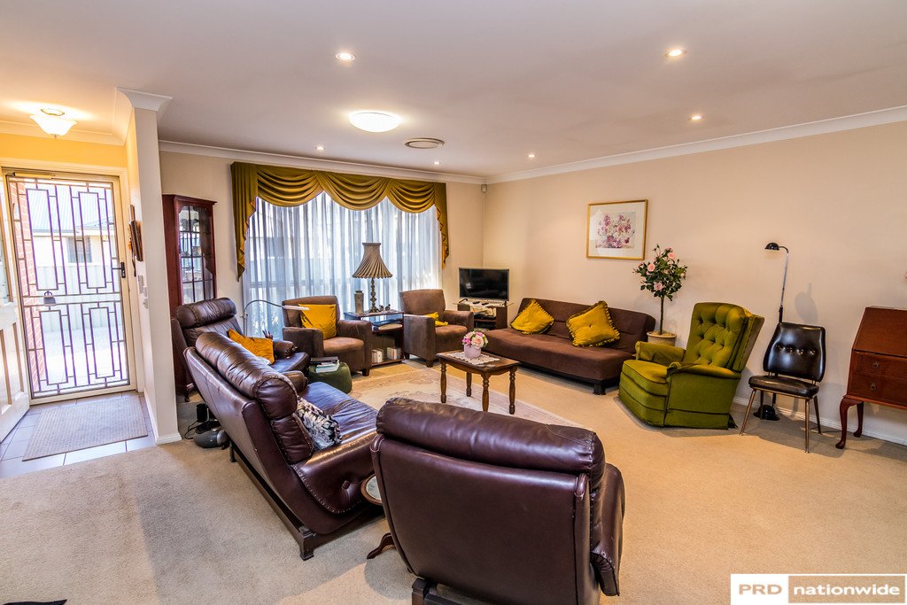 55a Crown Street TAMWORTH 8