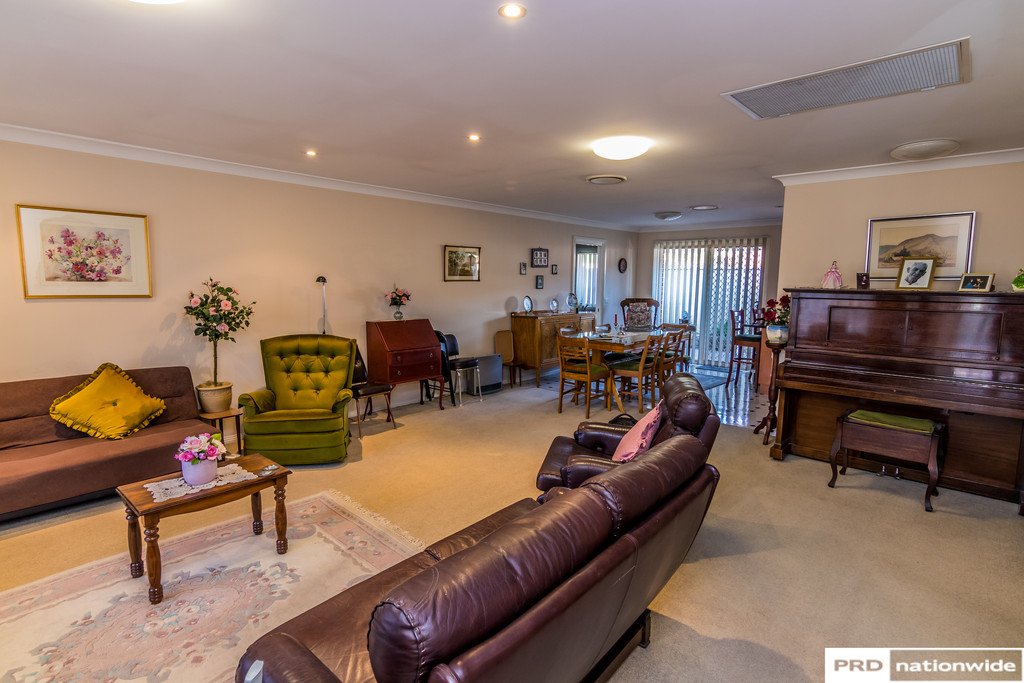 55a Crown Street TAMWORTH 9