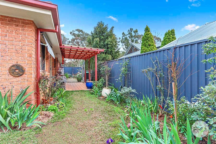 55A Queensbury Road (Rear House)  PENSHURST 5