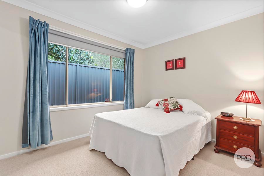 55A Queensbury Road (Rear House)  PENSHURST 6