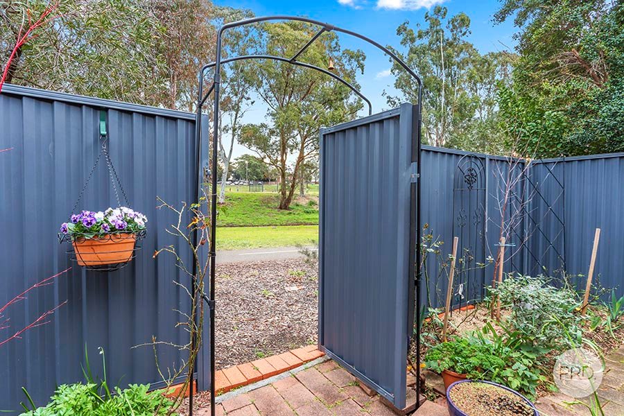 55A Queensbury Road (Rear House)  PENSHURST 9