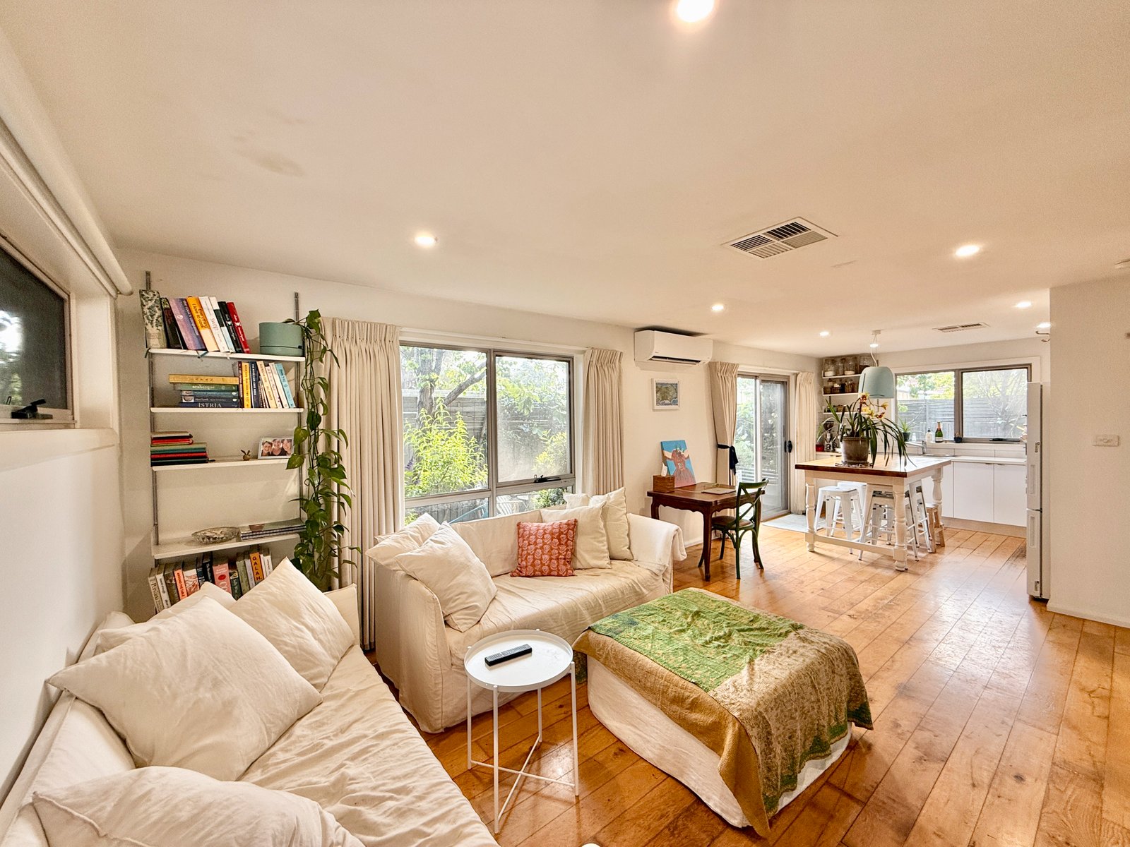 Gallery: 5/6-8 Stafford Street