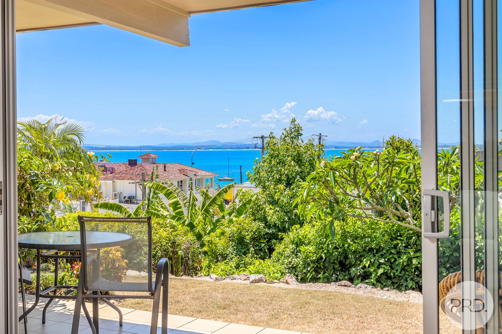 5/6-8 Tomaree Road SHOAL BAY 3