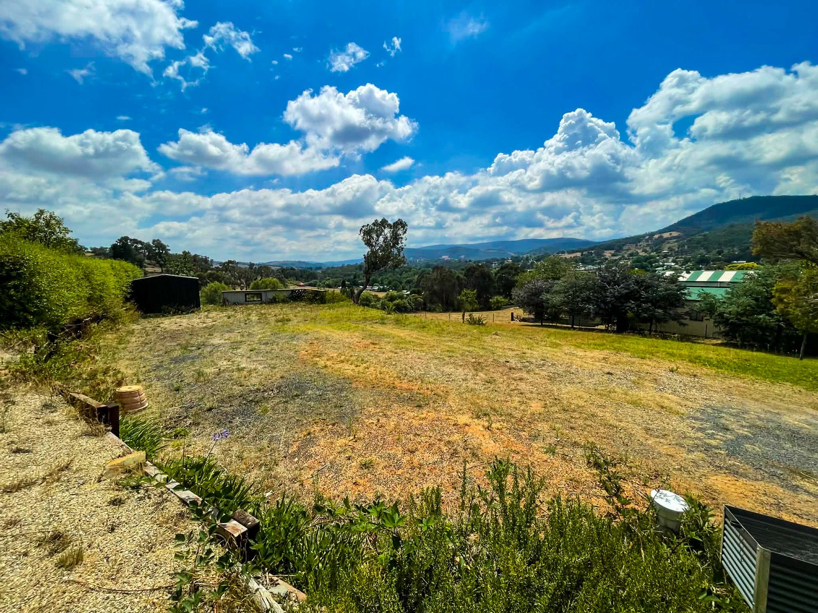 56 Albury Street TUMBARUMBA 1