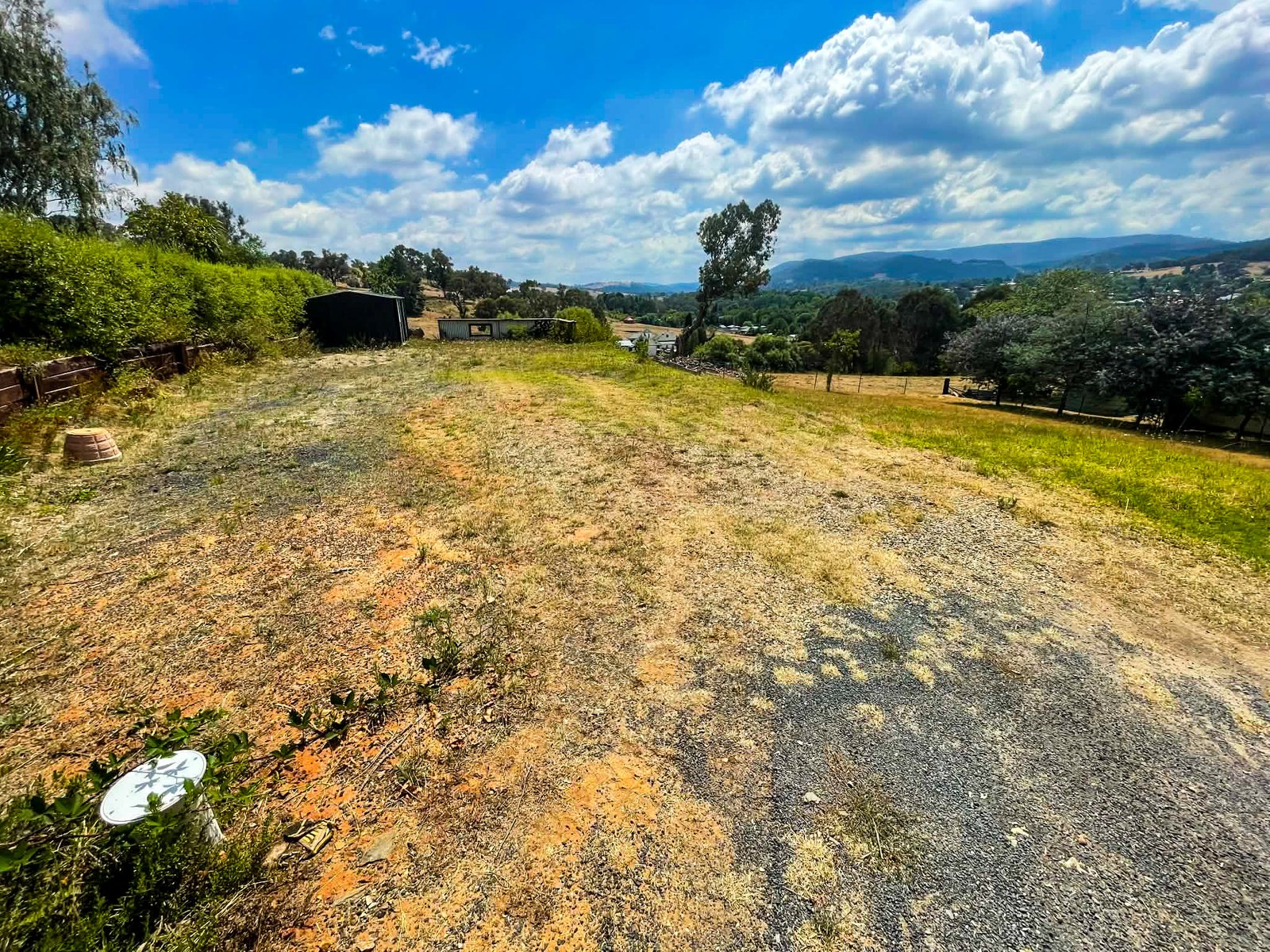 56 Albury Street TUMBARUMBA 2