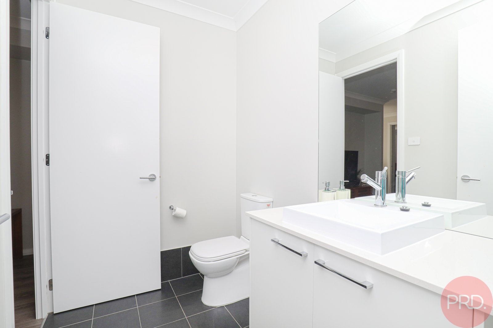 56 Arrowtail Street CHISHOLM 11