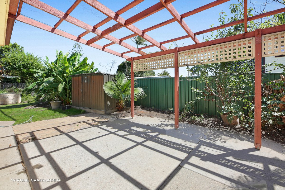 56 Banksia Broadway  Burleigh Waters 19