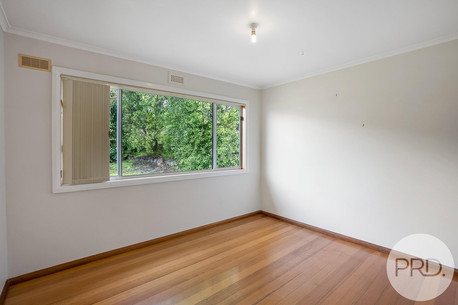 56 Bay Road MIDWAY POINT 12