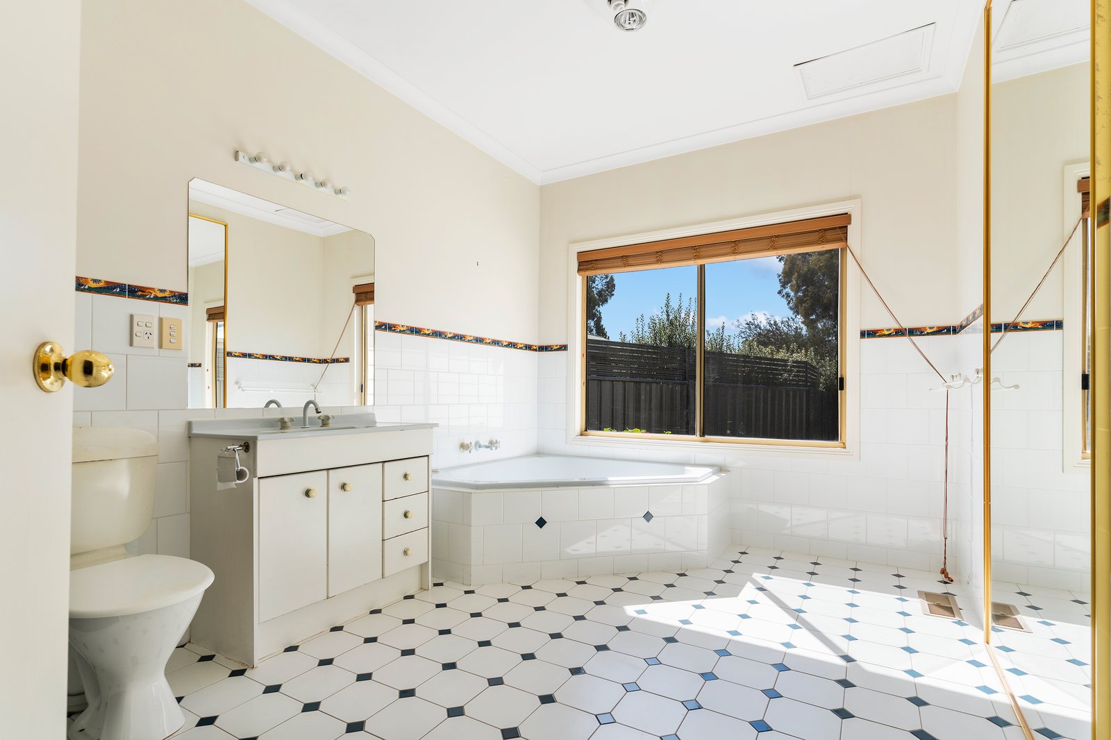 56 Bennett Street BENDIGO 7