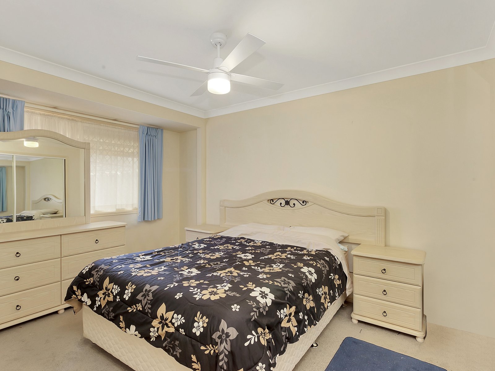 5/6 Cardona Court REEDY CREEK 7