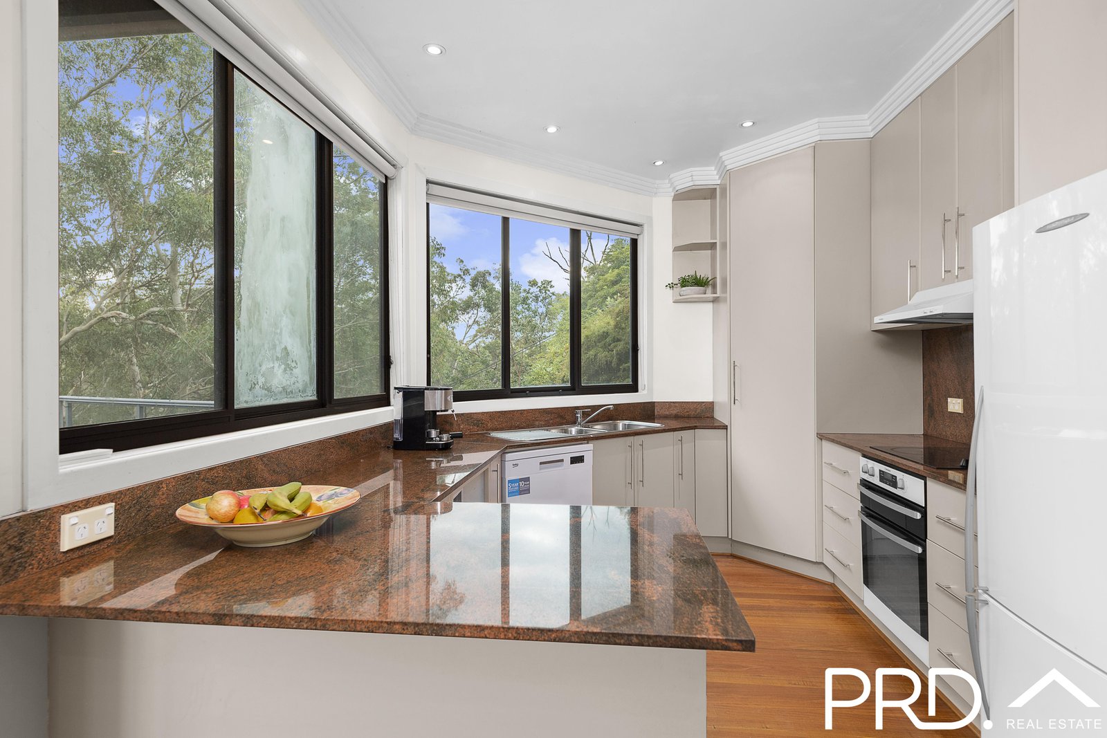 56 Carinya Road PICNIC POINT 4