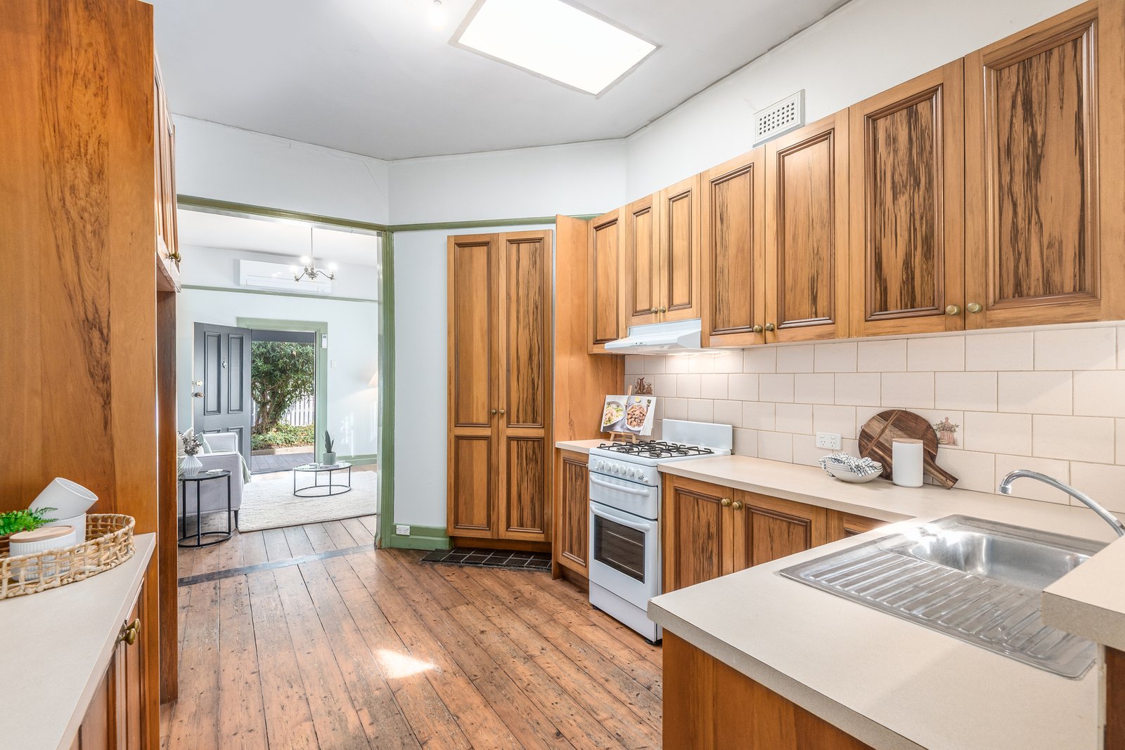 Gallery: 56 Catherine Street