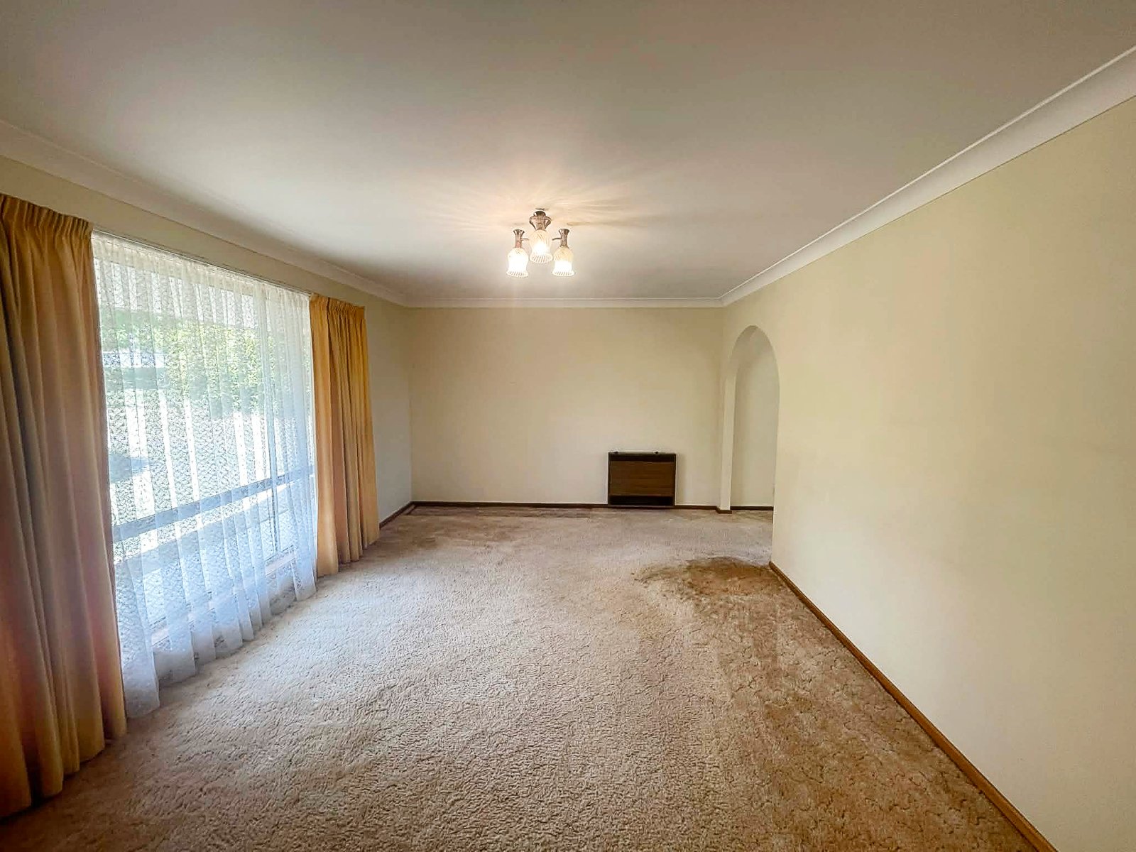 56 Clara Street TUMBARUMBA 6