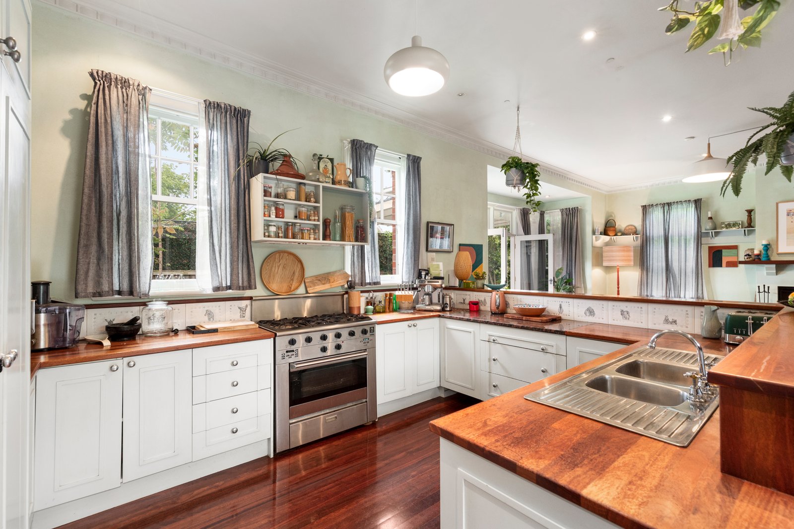 Real Estate and Property in 56 Clarence St , Malvern East, VIC