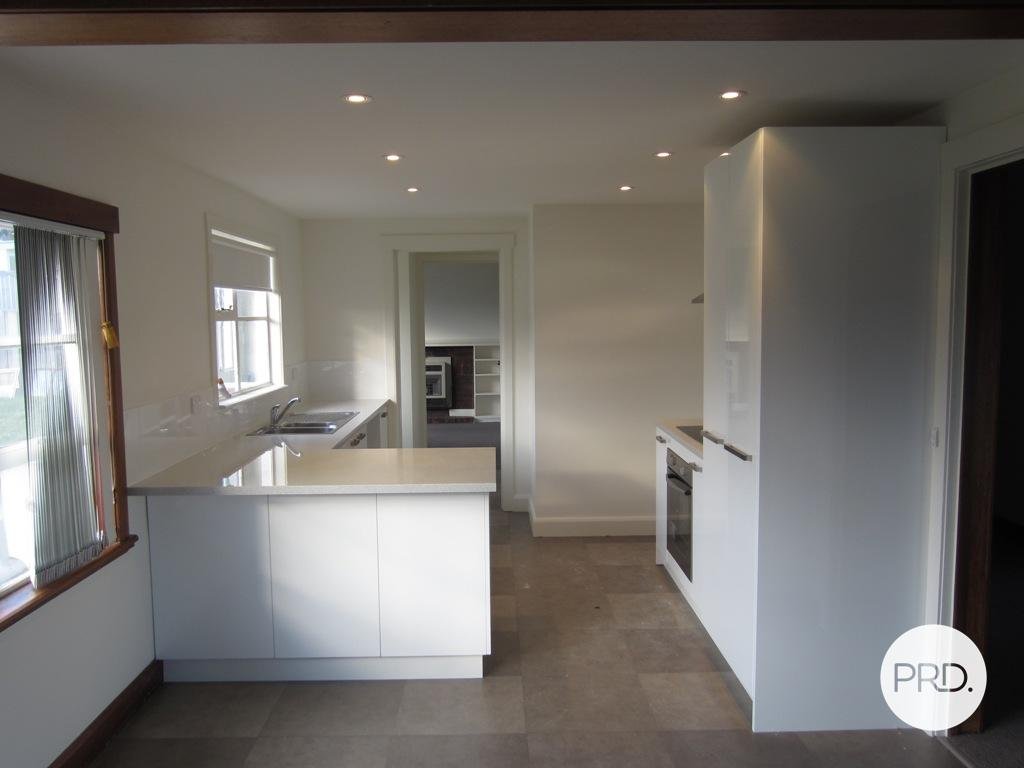 56 Clarence Street BELLERIVE 3