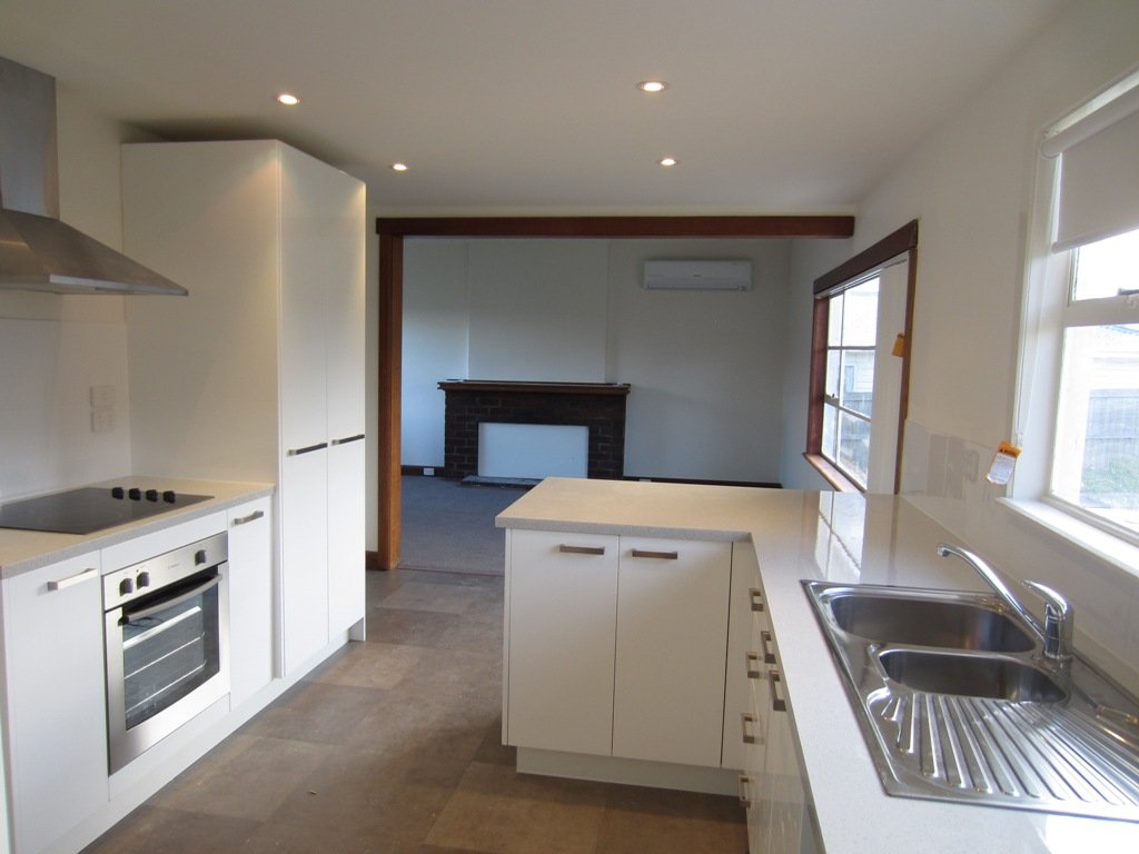 56 Clarence Street BELLERIVE 2