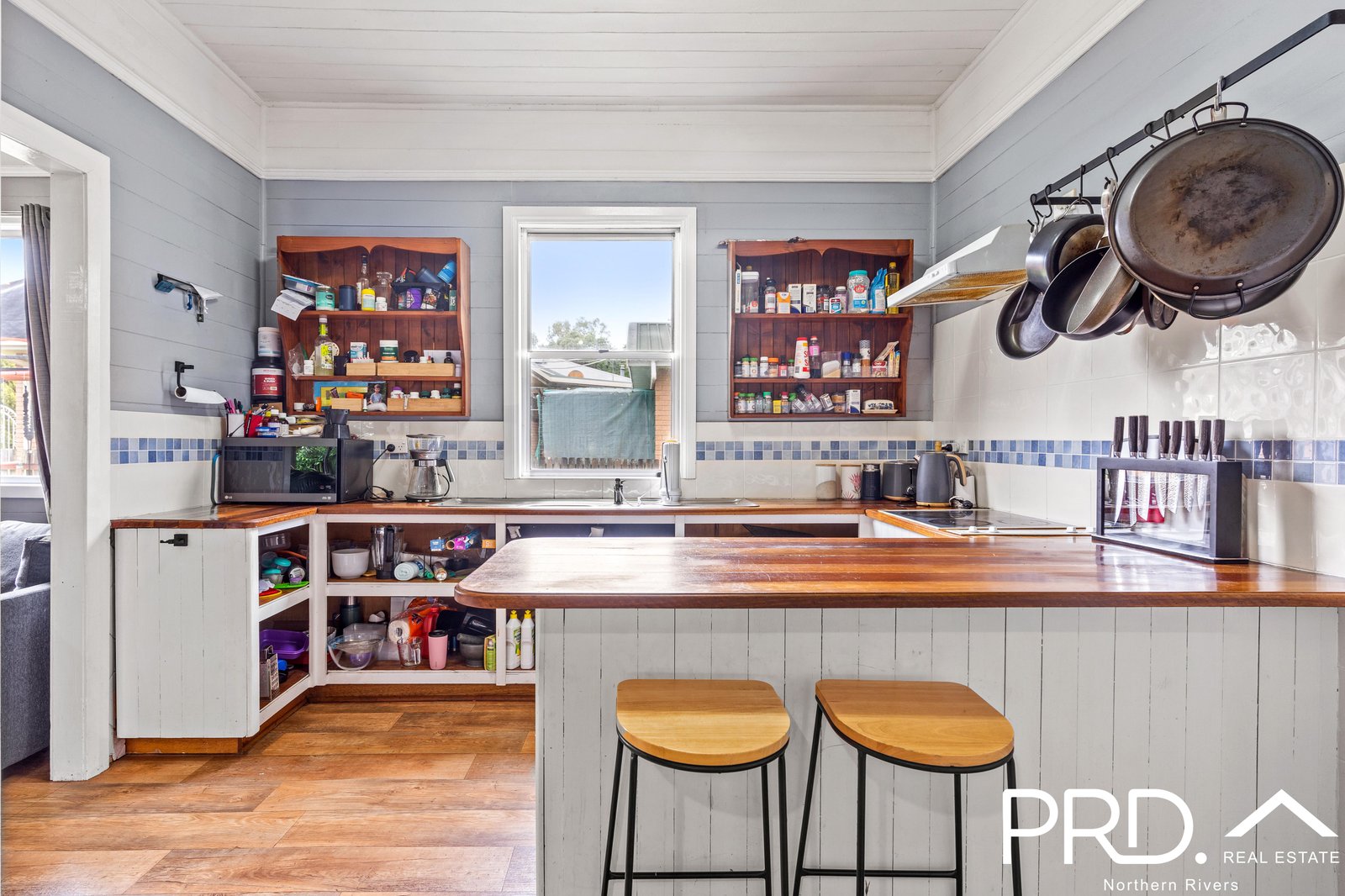 56 Colches Street CASINO 11