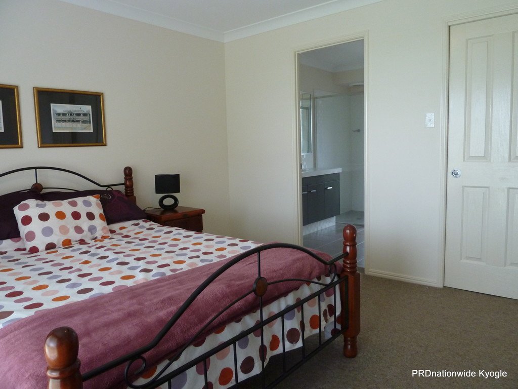 56 Colin Street KYOGLE 9