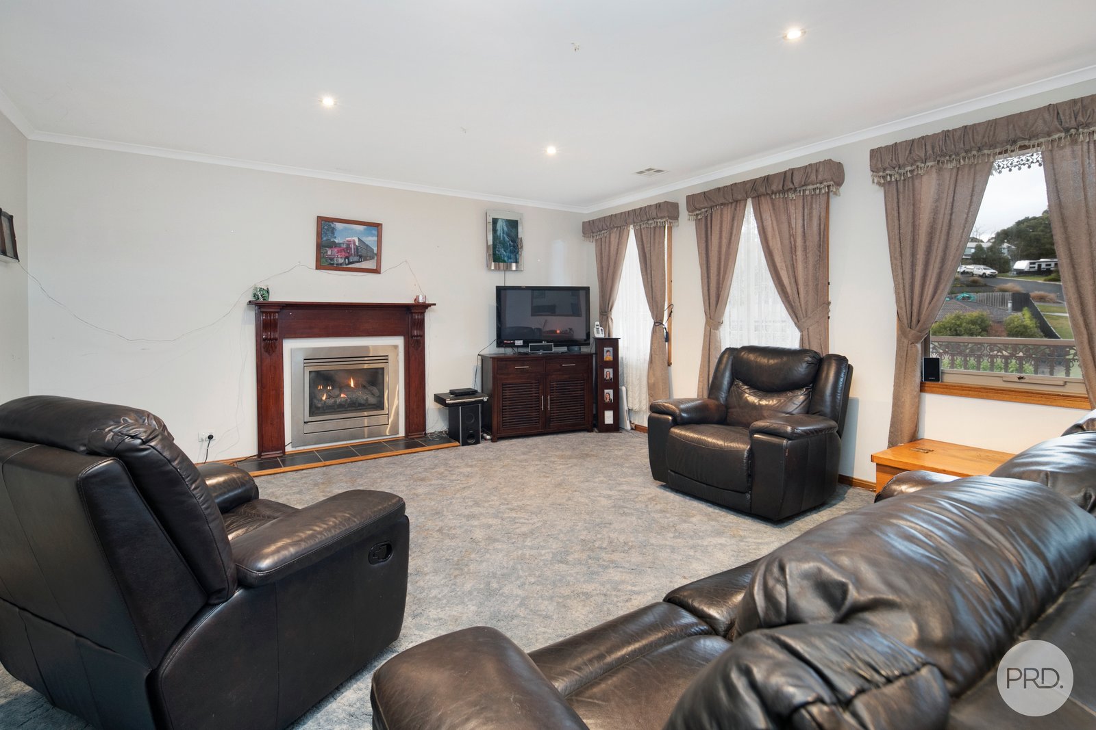 56 Darriwell Drive MOUNT HELEN 8