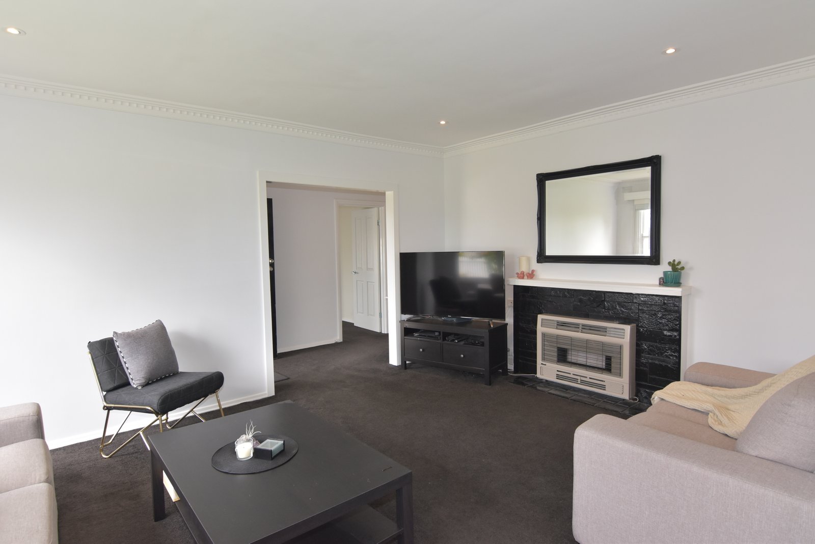 Gallery: 56 Drysdale Avenue