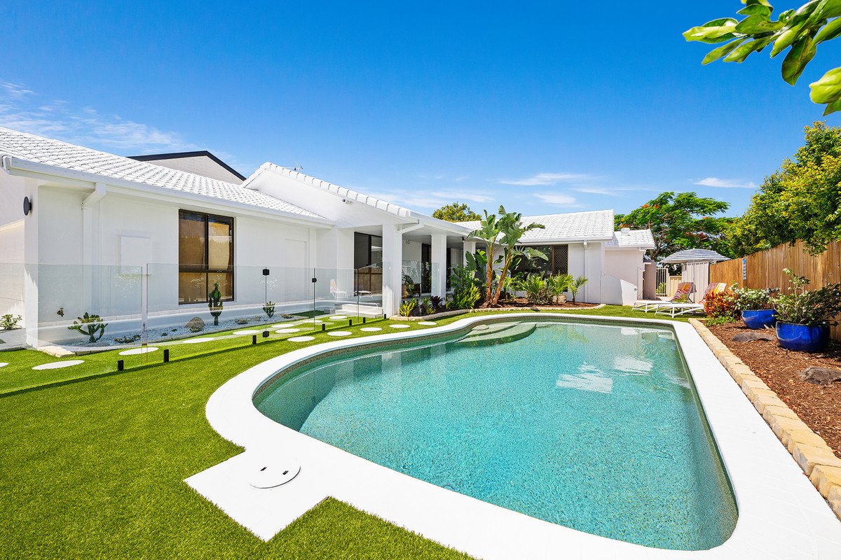 56 Dunlin Drive Burleigh Waters 3