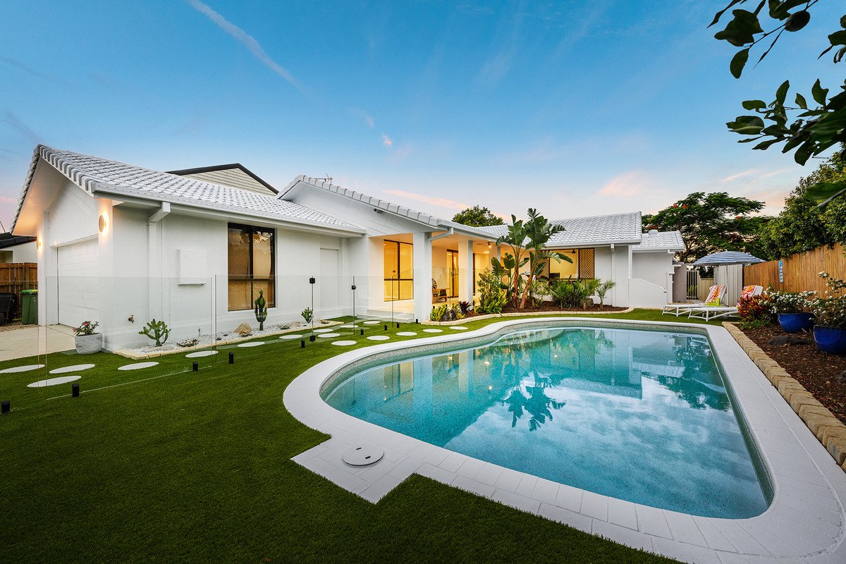 56 Dunlin Drive Burleigh Waters 25