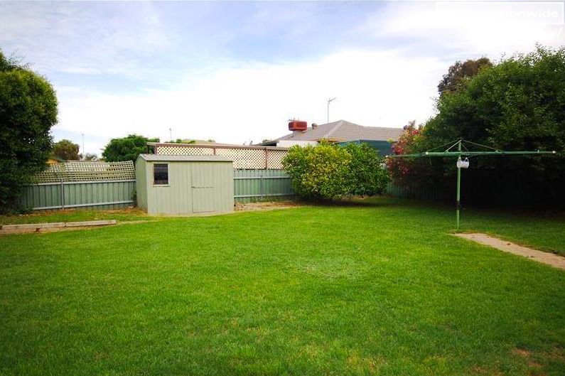 56 Elizabeth Avenue FOREST HILL 10