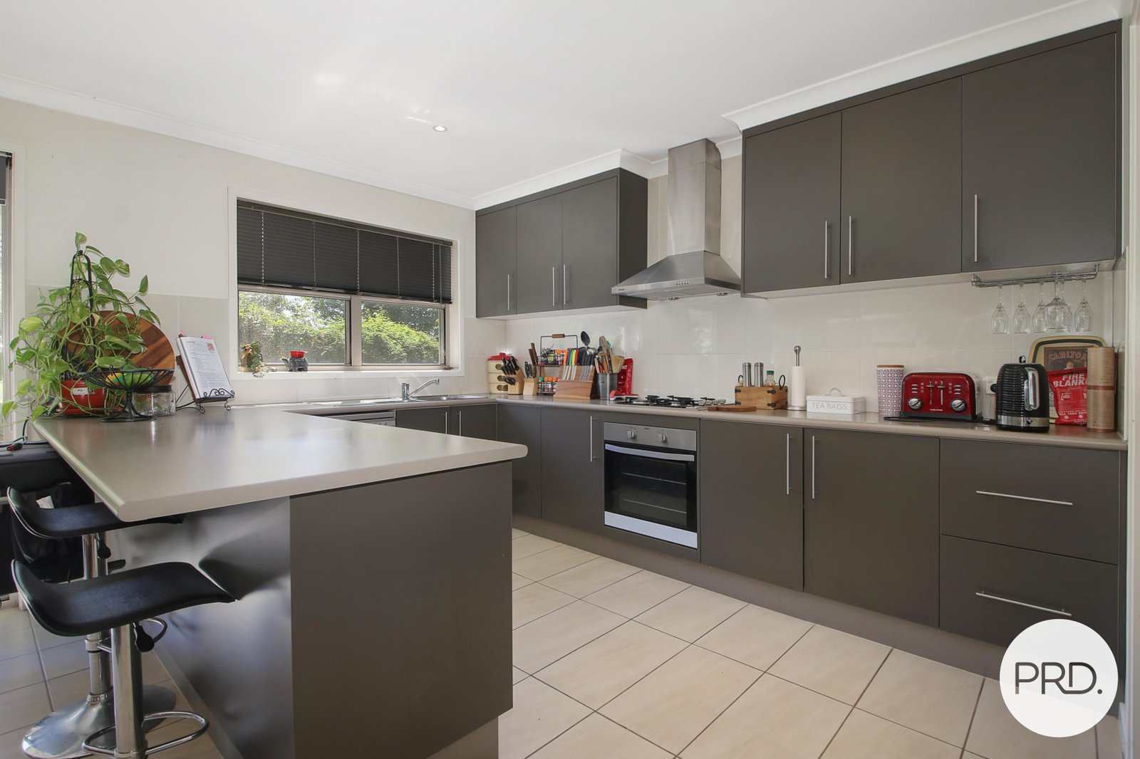 56 Featherstone Avenue GLENROY 3