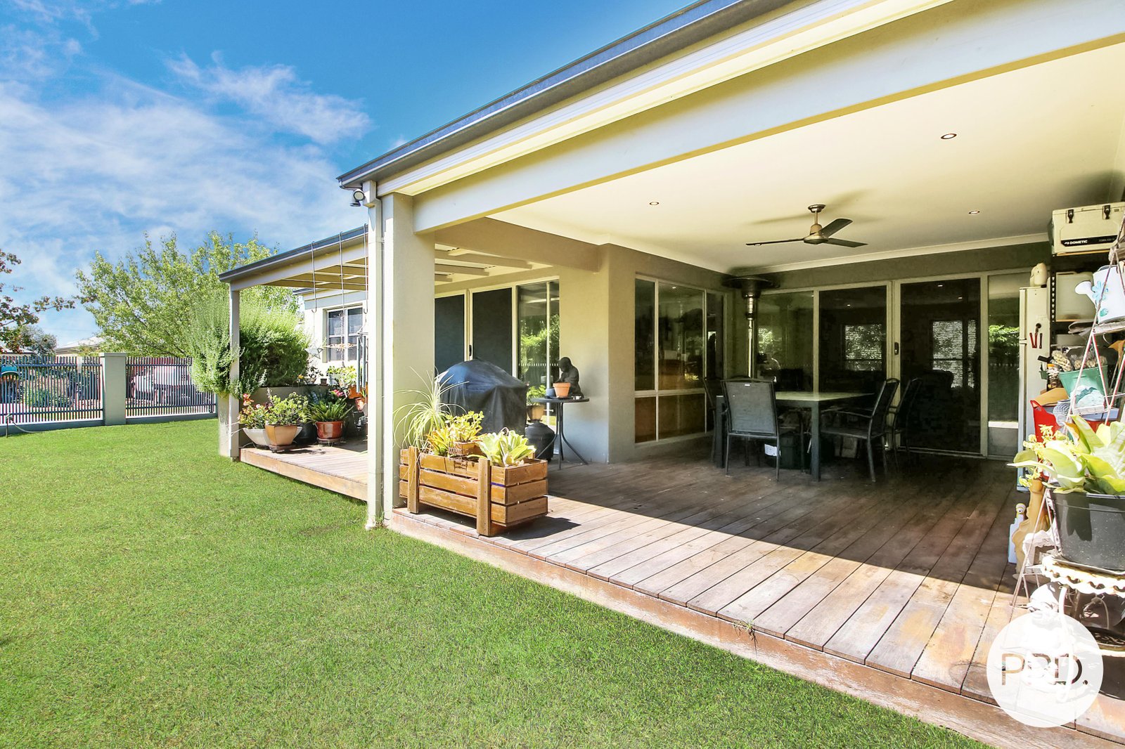 56 Featherstone Avenue GLENROY 12