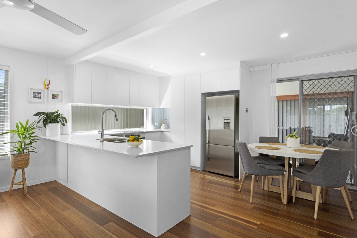 56 Fifth Avenue Palm Beach 1