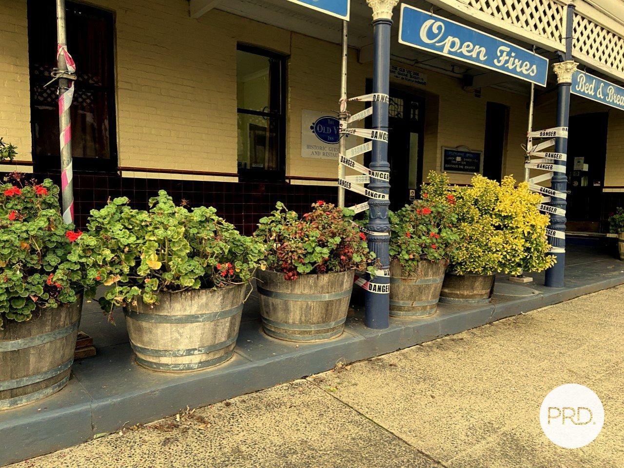 56 Gaskill Street "The Old Vic Inn"  CANOWINDRA 3