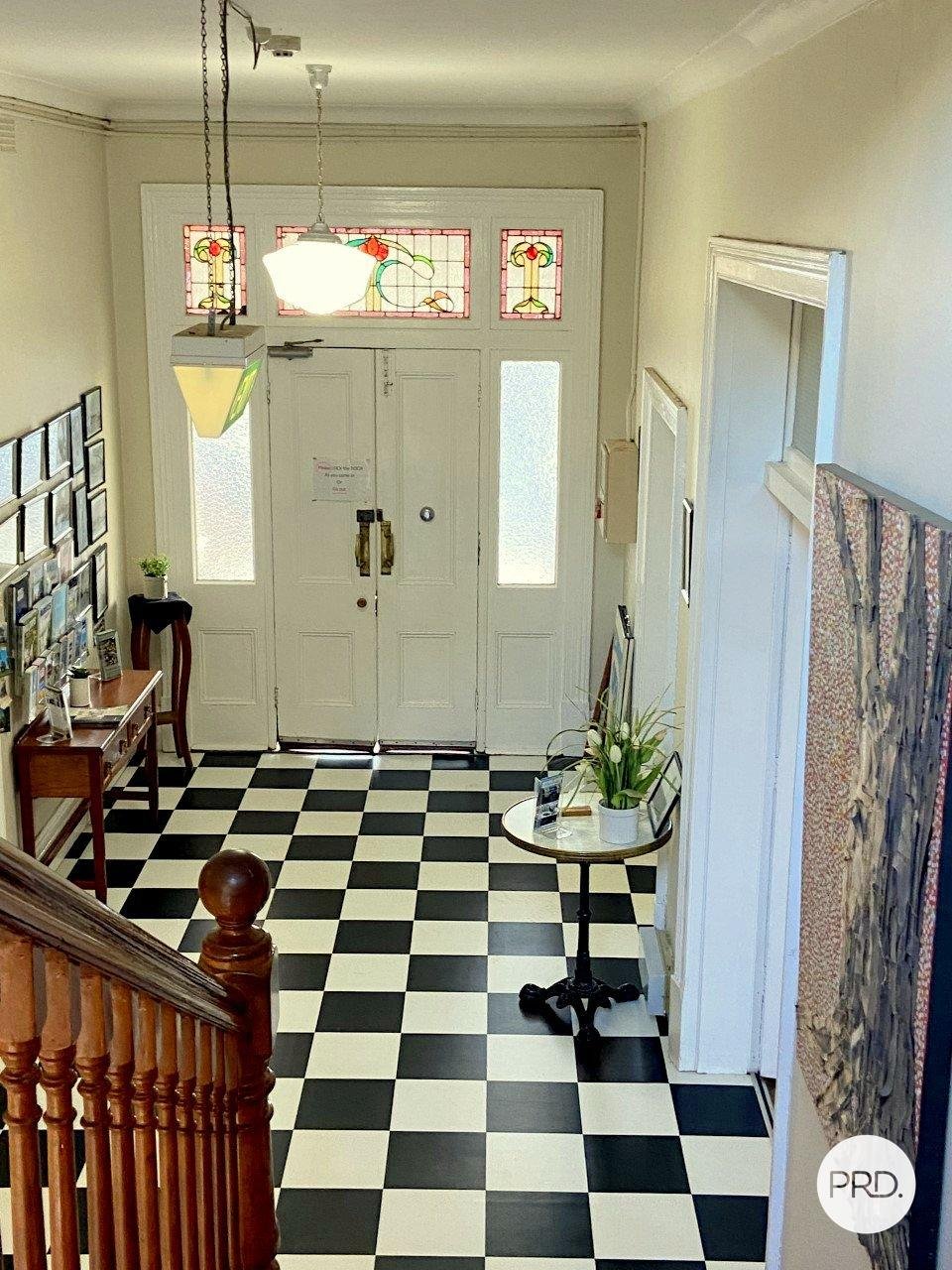 56 Gaskill Street "The Old Vic Inn"  CANOWINDRA 14