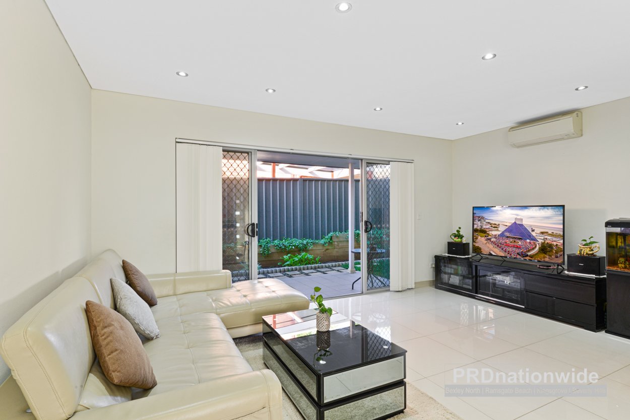 5/6 Graham Road NARWEE 2