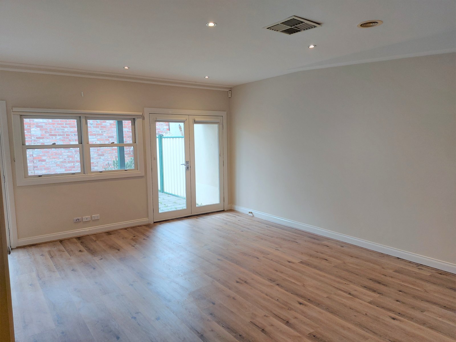 Gallery: 56 Hanmer Street