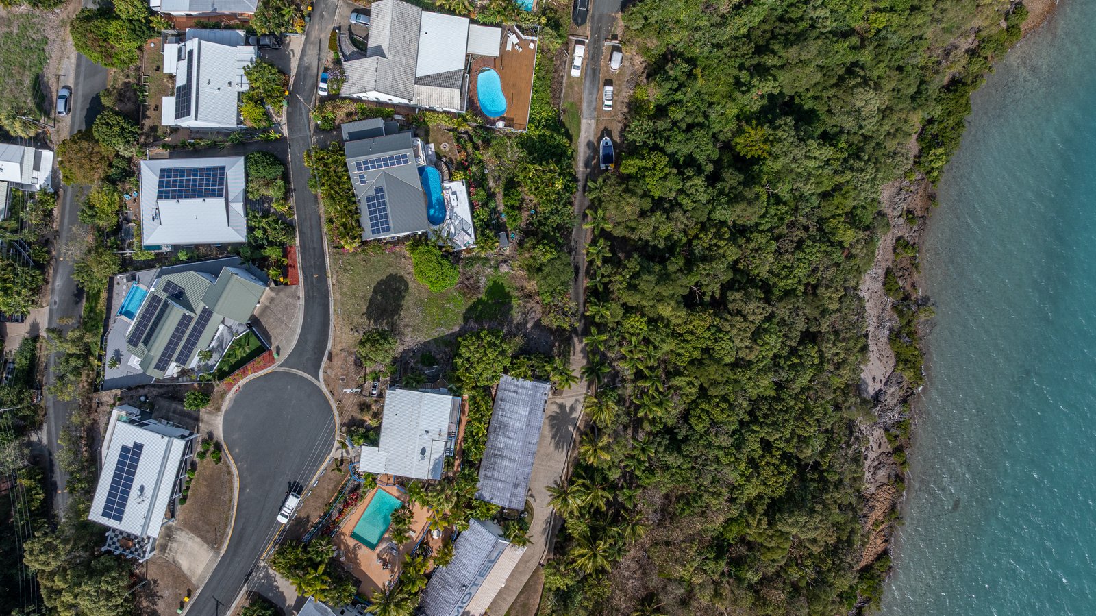 56 Harbour Avenue SHUTE HARBOUR 4