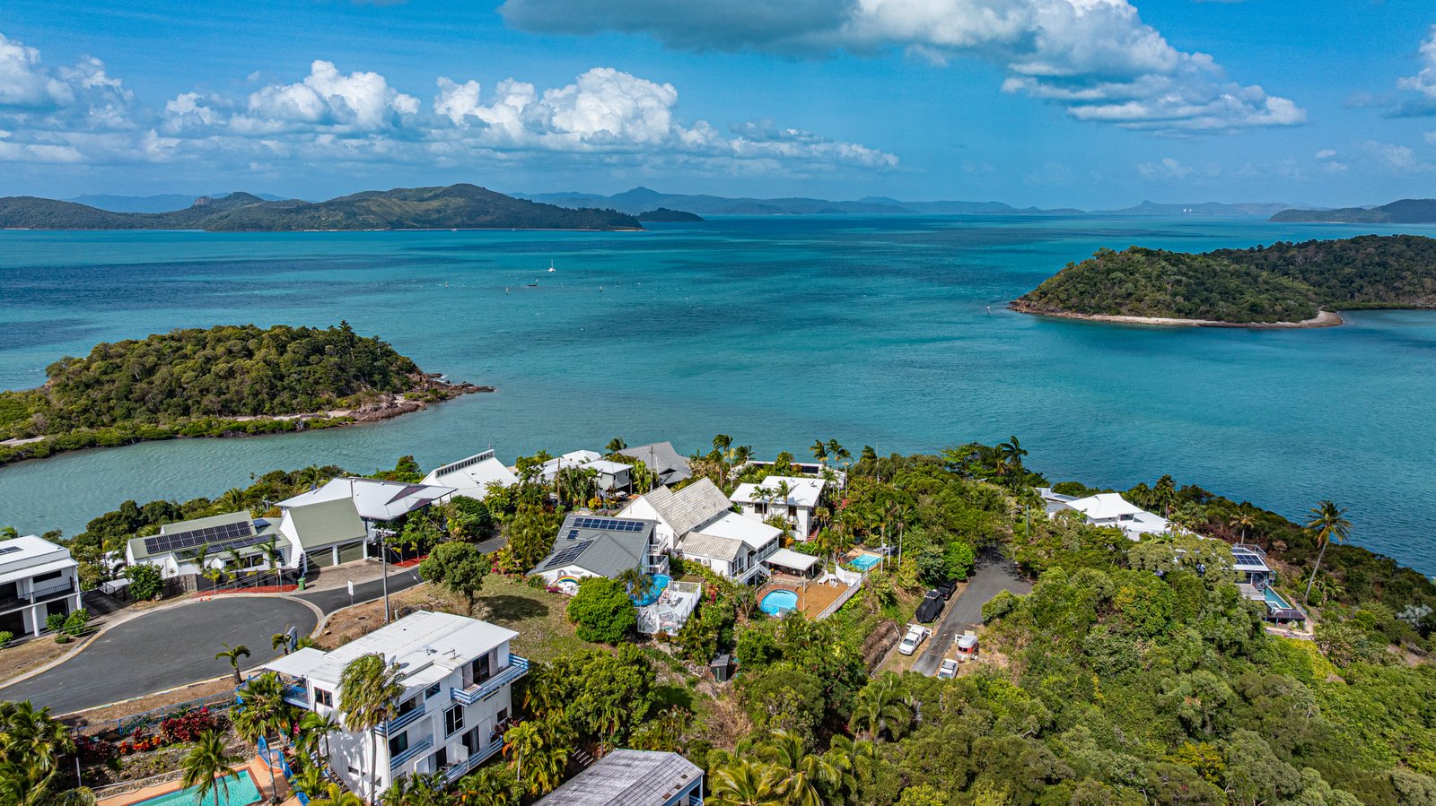 56 Harbour Avenue SHUTE HARBOUR 6