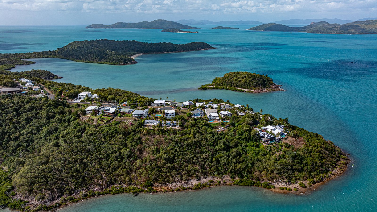 56 Harbour Avenue SHUTE HARBOUR 7