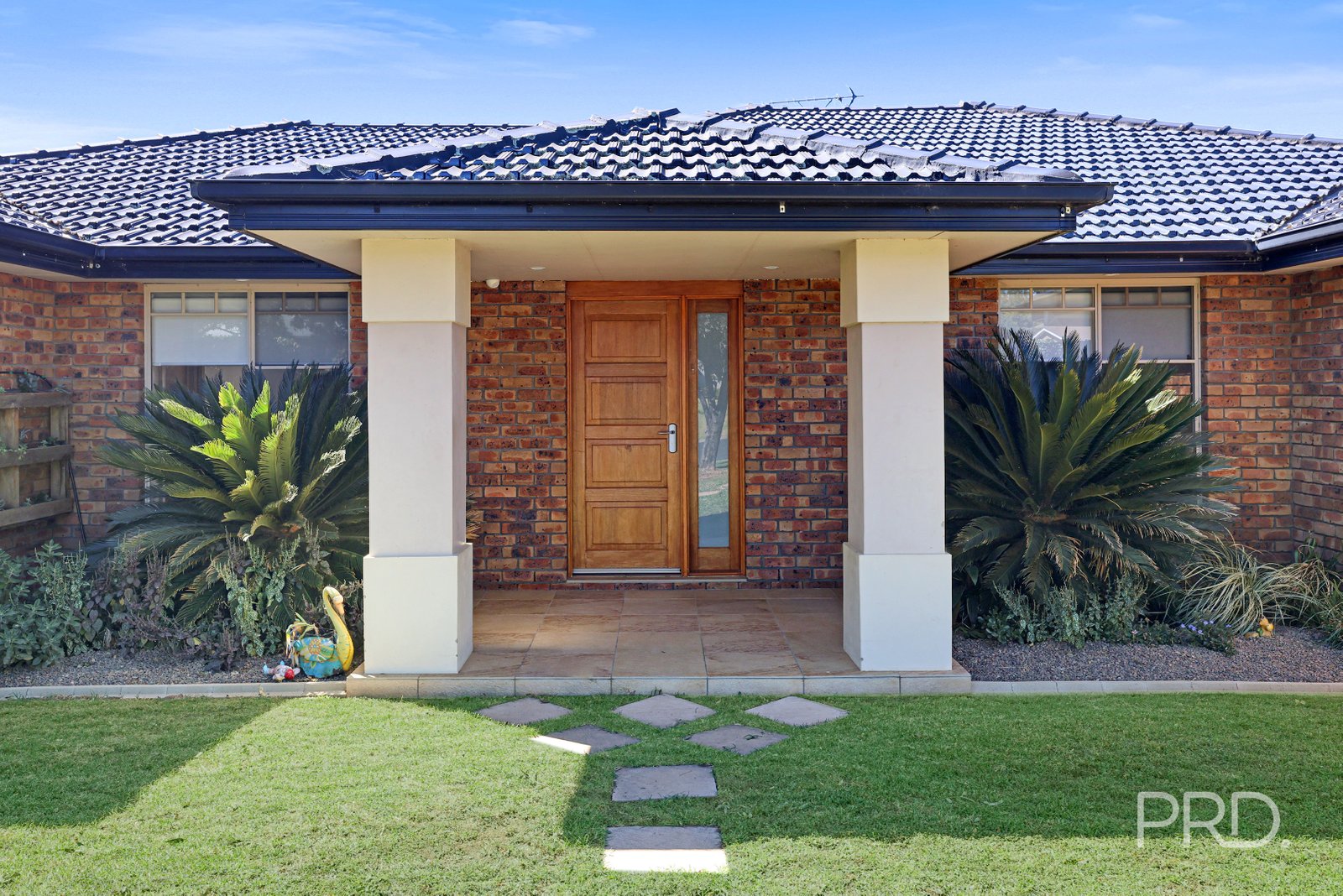 56 Harrier Parade TAMWORTH 4